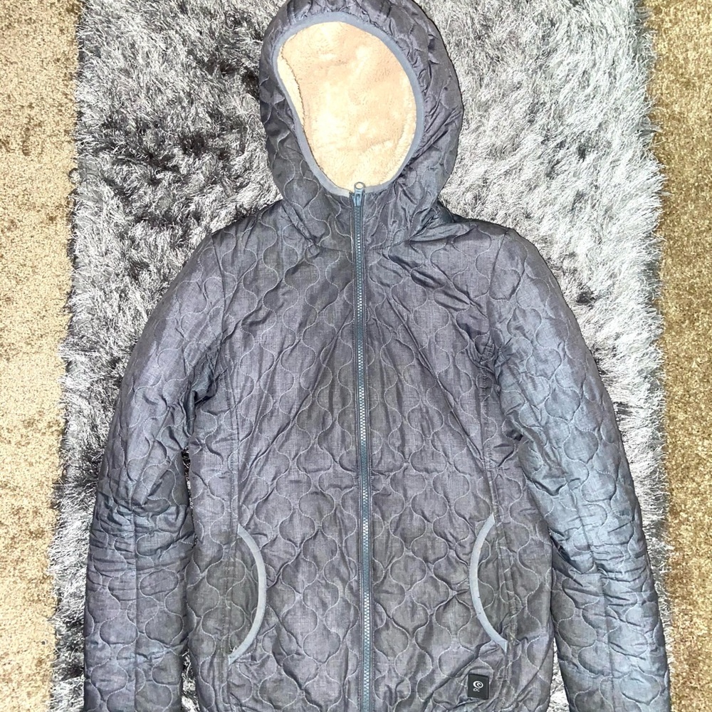 Brand: Ripcurl. Size: XS. Colour: Graphite - Picture 1 of 3